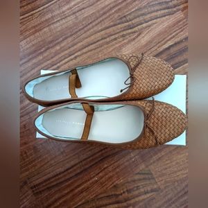 VGUC Loeffler Randall Leonie Flats Timber sz 11